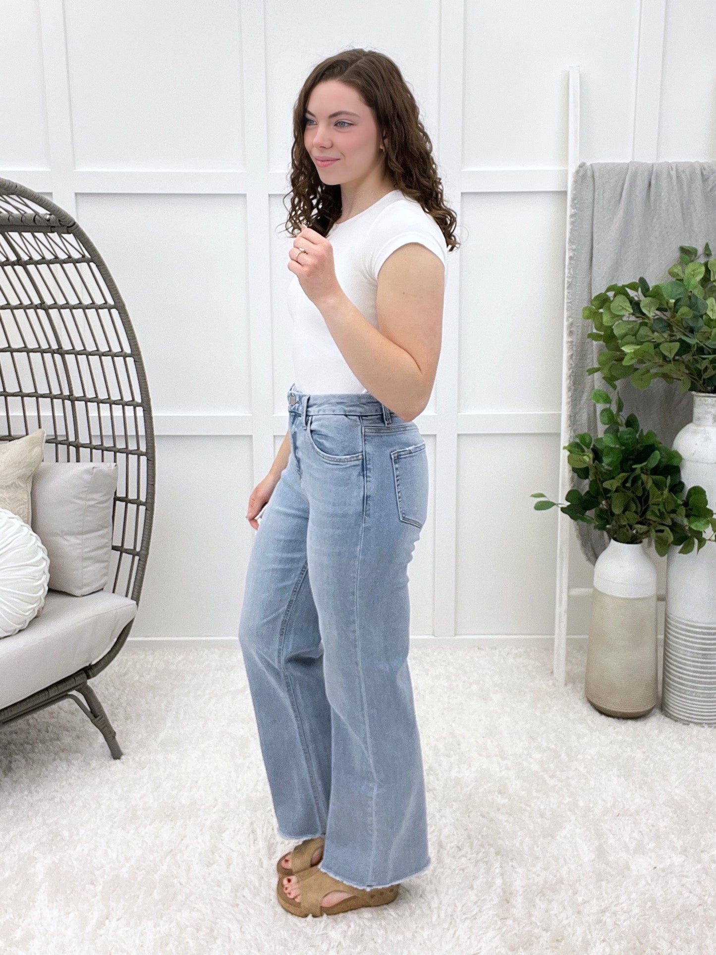 The Selina Super High-Rise Wide Leg Jeans