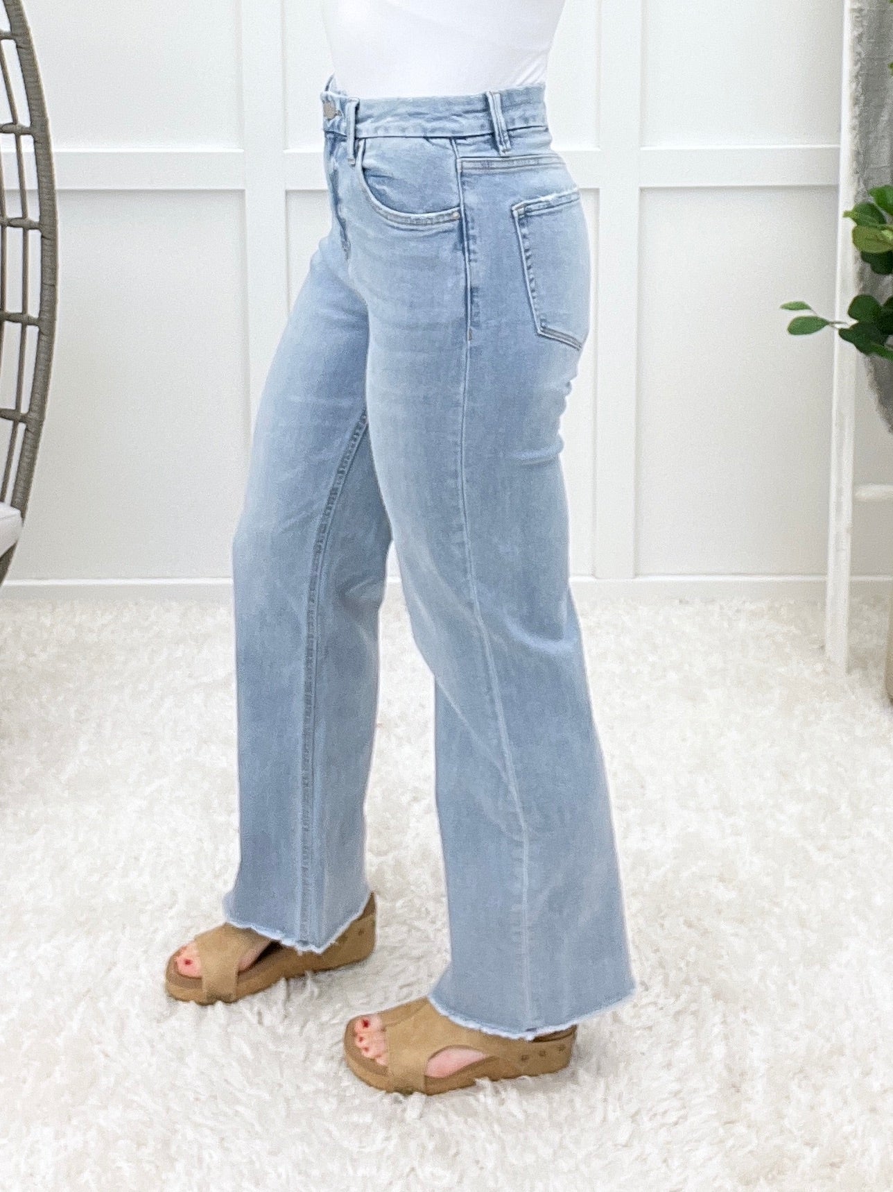 The Selina Super High-Rise Wide Leg Jeans