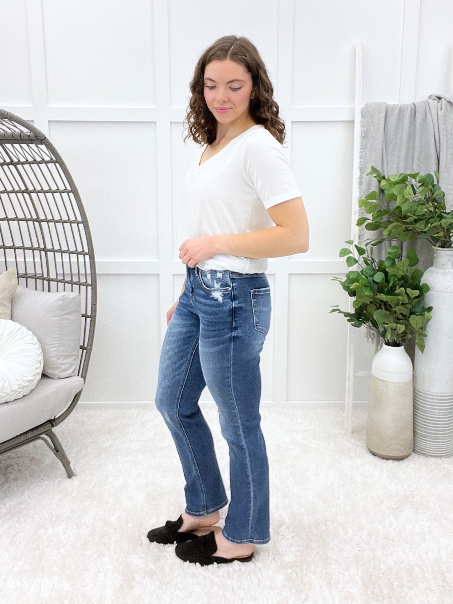 Lainey Mid Rise Straight Leg Cuffed Jeans