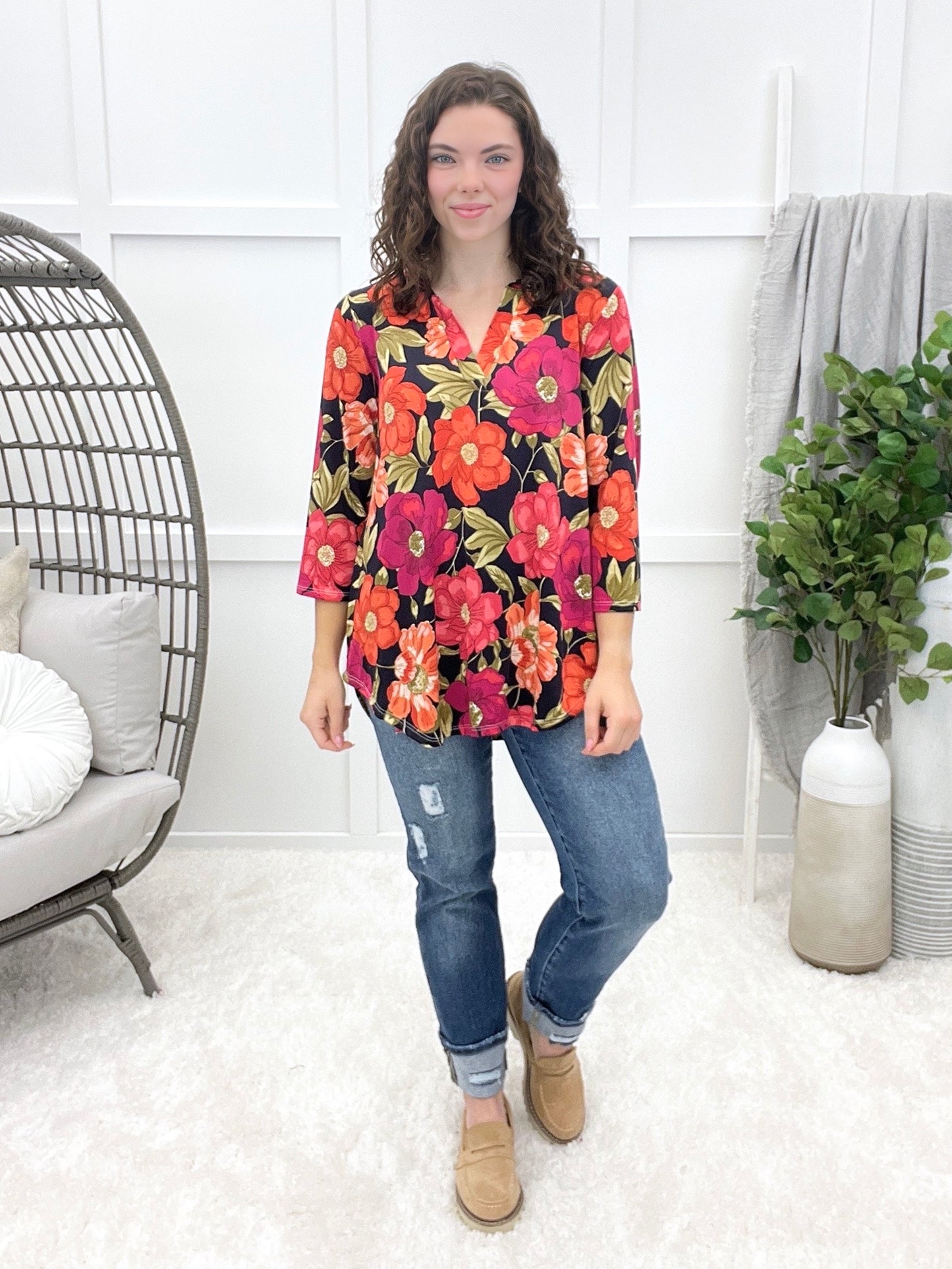 Bloom With Love Top - Navy Floral