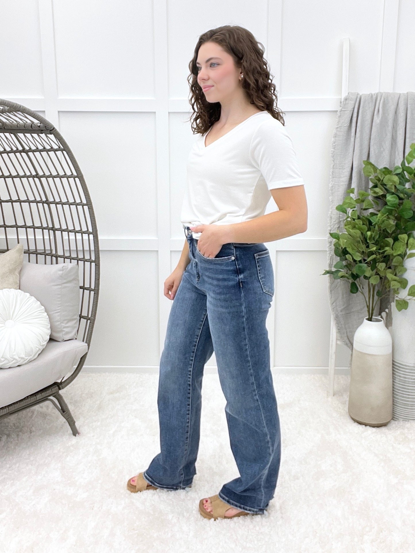 Liora Relaxed Straight Leg Jeans