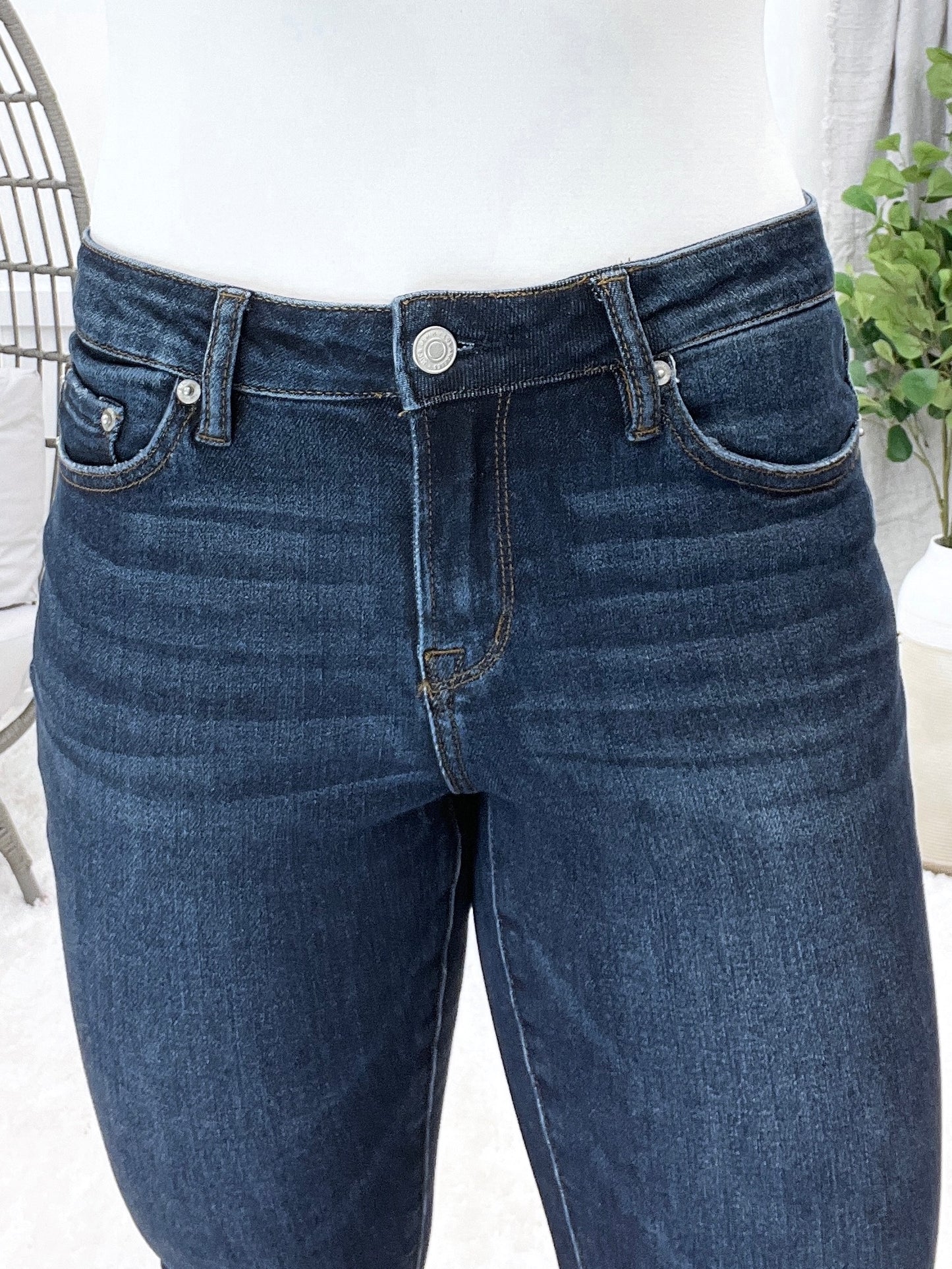 Calista Mid Rise Cigarette Ankle Jeans