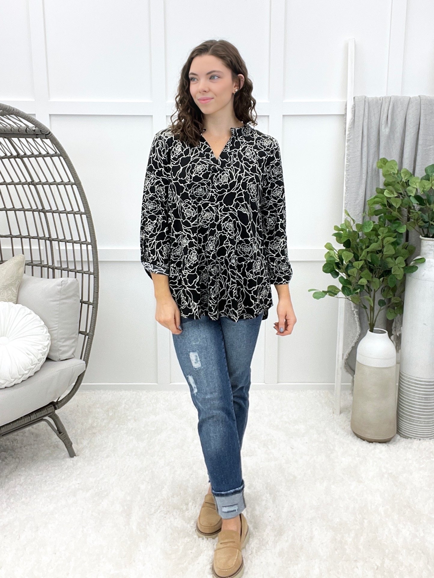 Dear Scarlett Twist Of Charm Lizzy Top