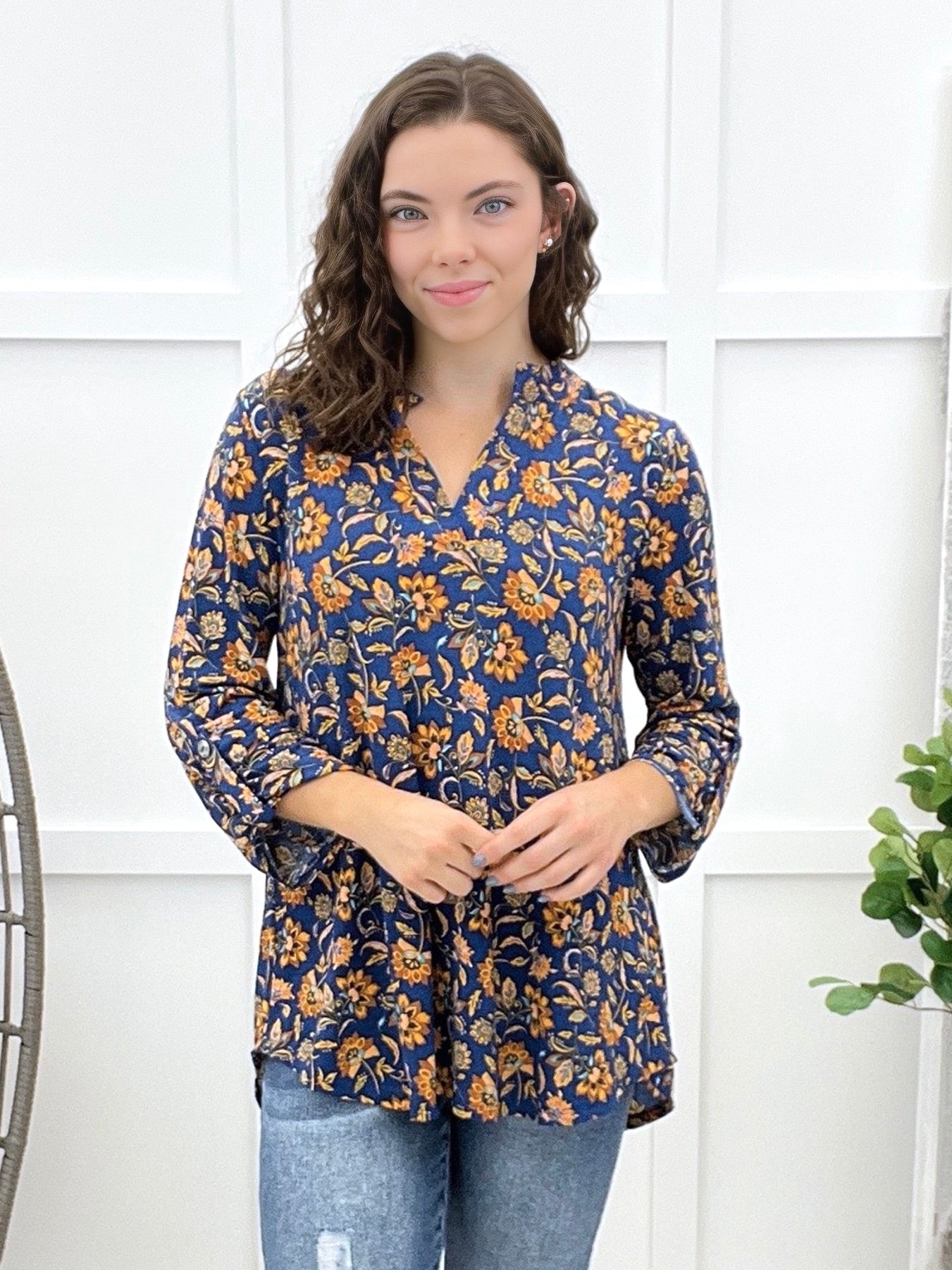 Dear Scarlett Steal The Show Lizzy Top