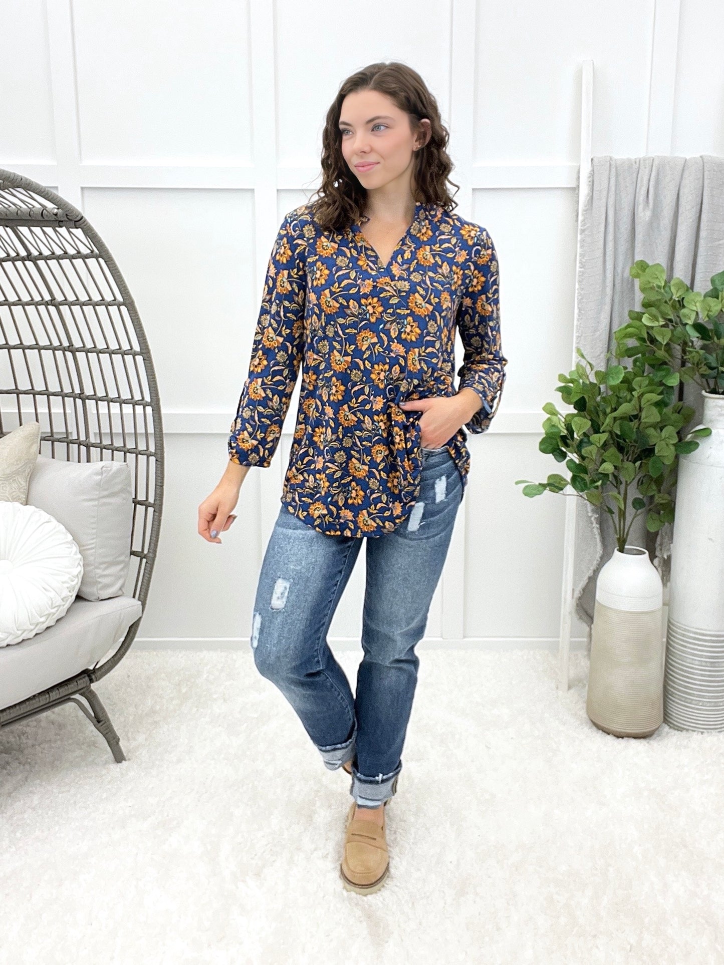 Dear Scarlett Steal The Show Lizzy Top