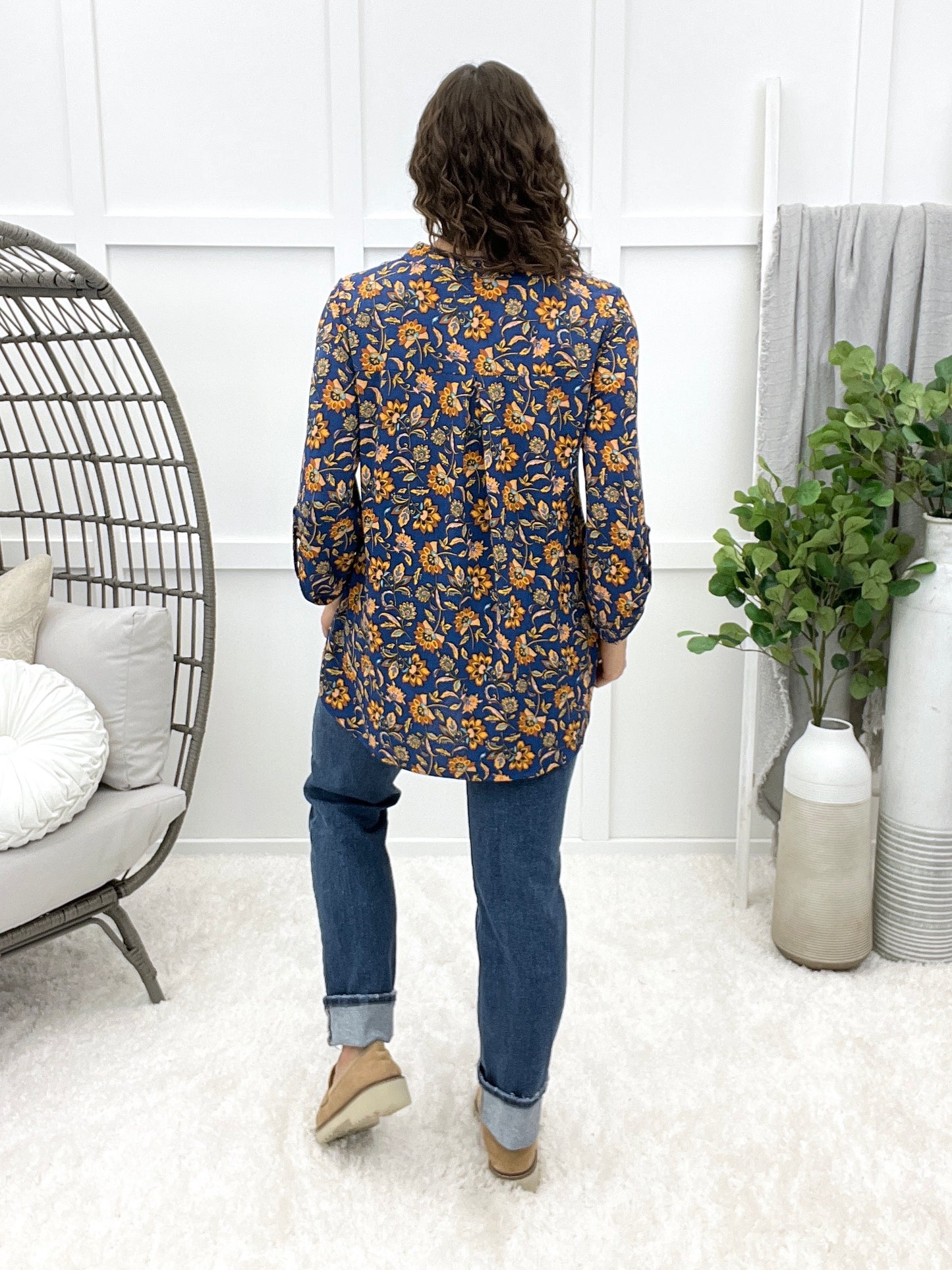 Dear Scarlett Steal The Show Lizzy Top