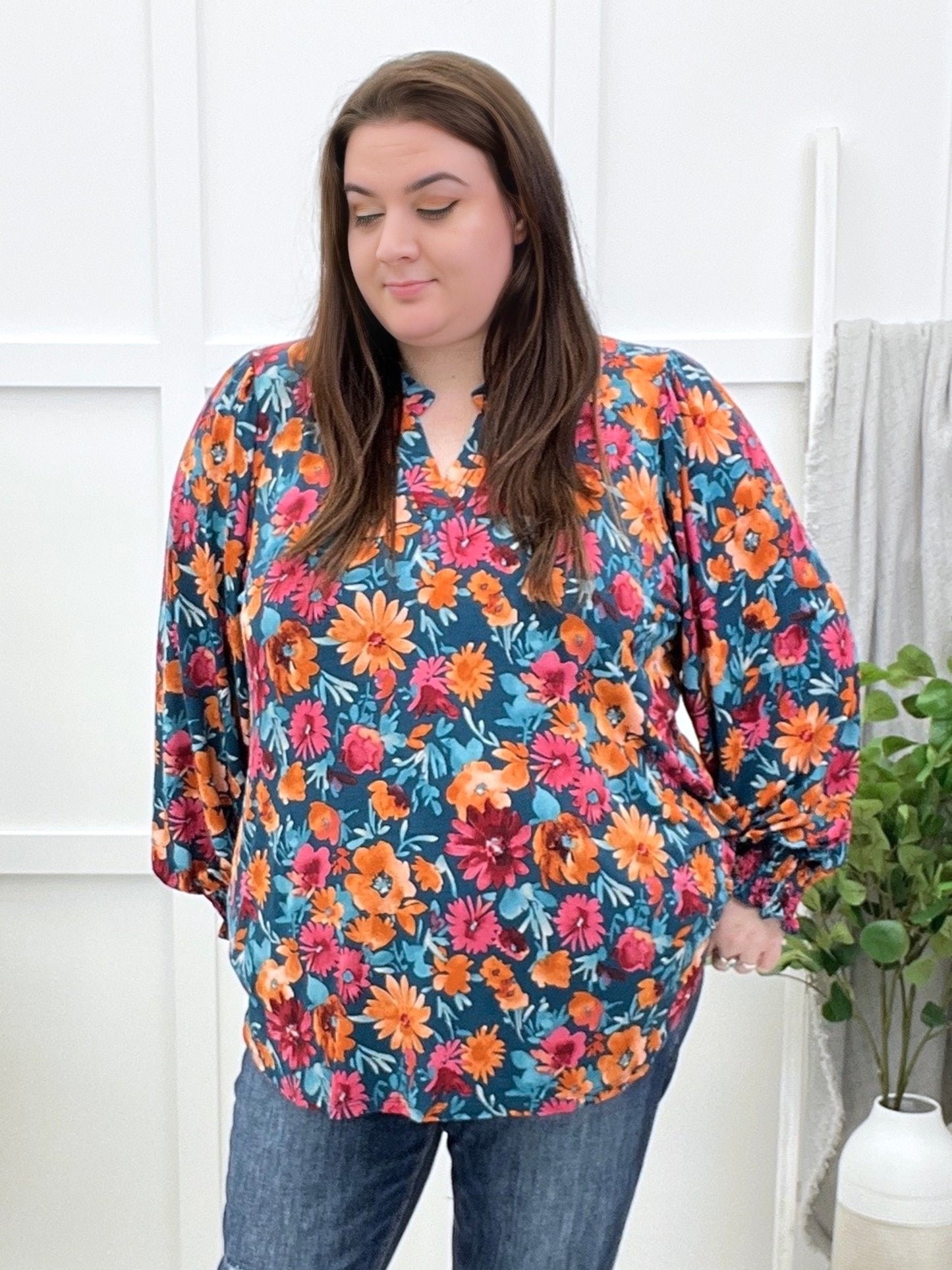 Dear Scarlett Hanging On Lizzy Top