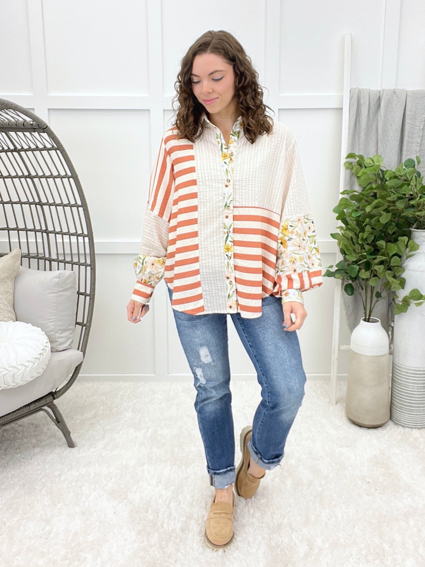 Daisy Lane Button-up Top