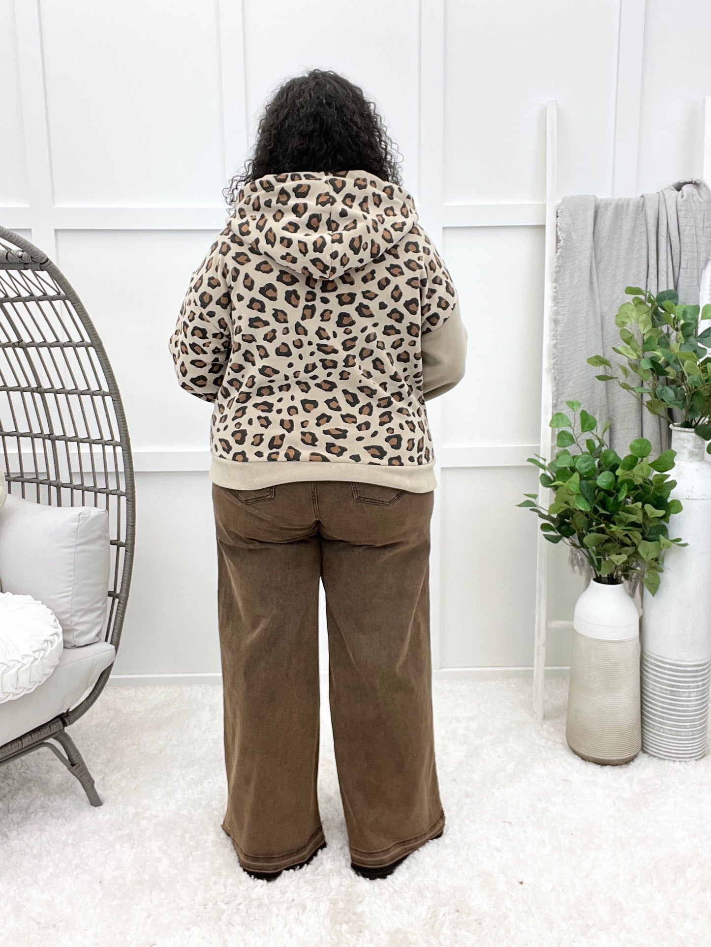 Untamed Ease Zip-Up Sweatshirt - Mocha