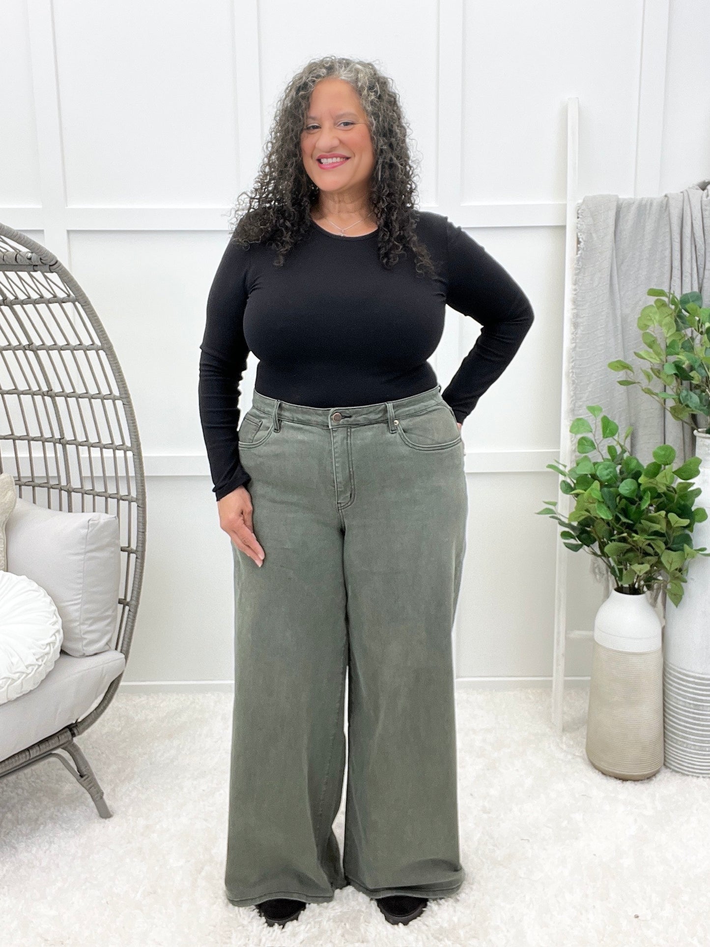 Aleah High Rise Wide Leg With Vintage Wash Jeans