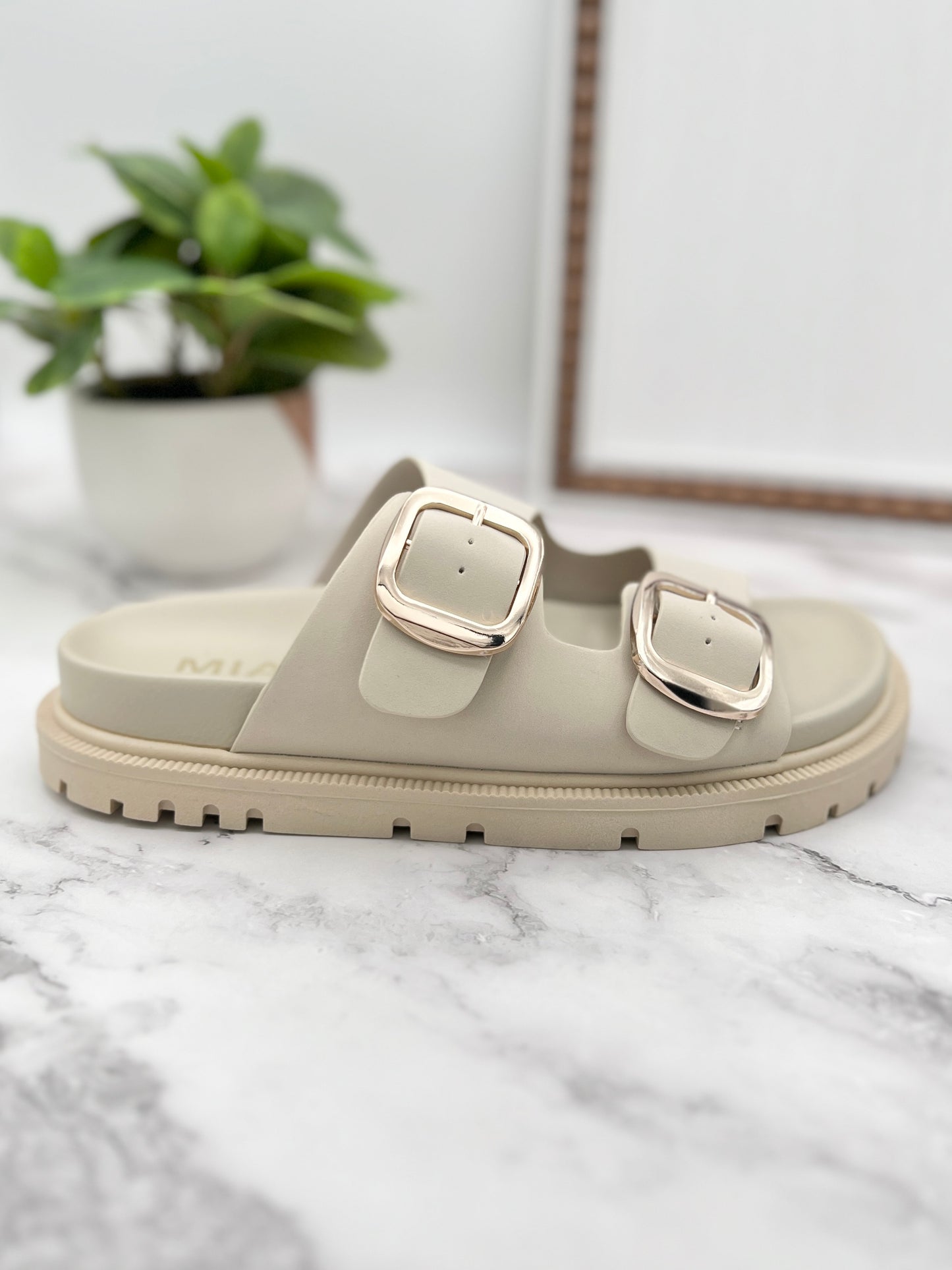 MIA Shoes Gen Sandals - Seashell