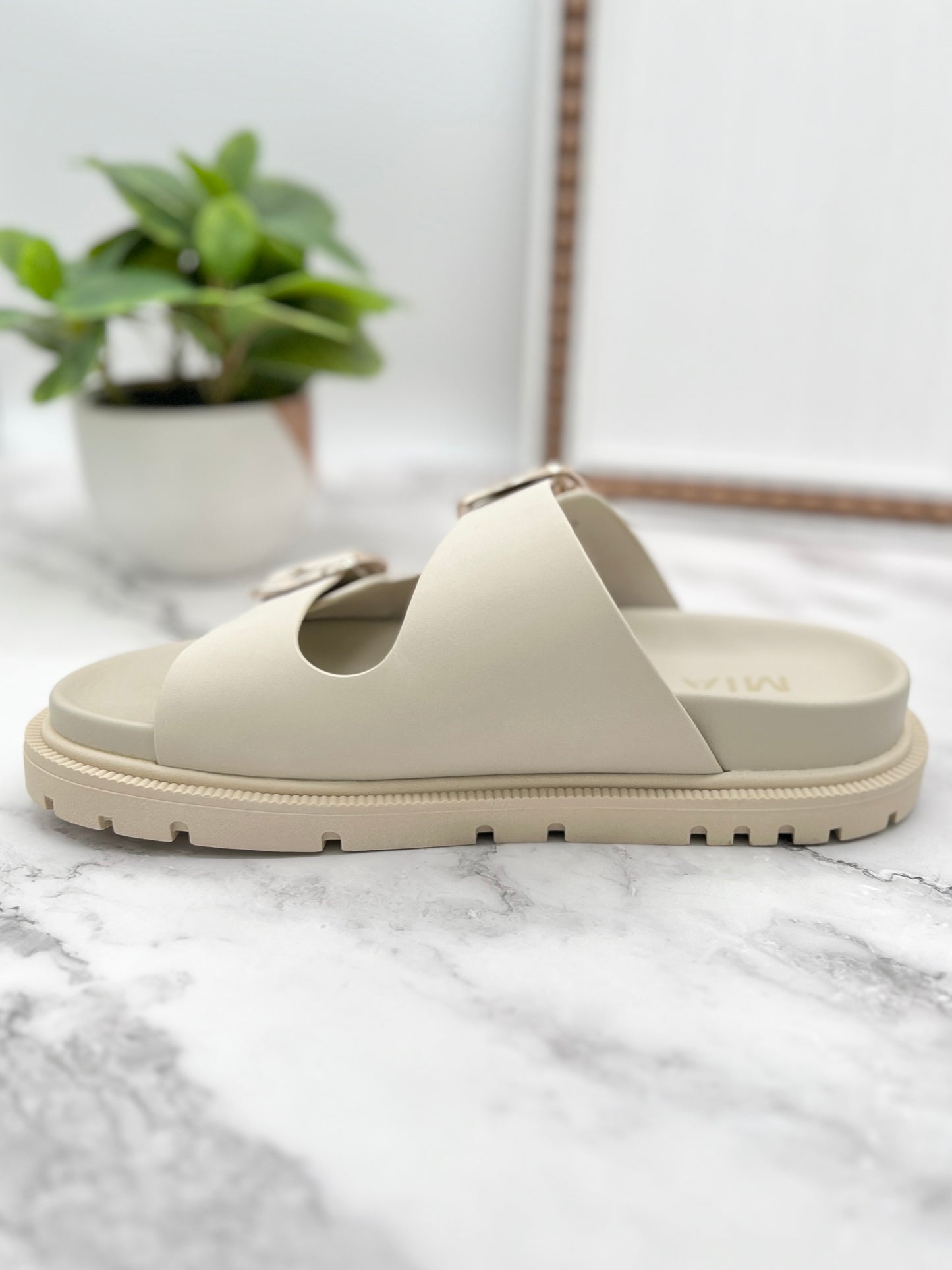 MIA Shoes Gen Sandals - Seashell