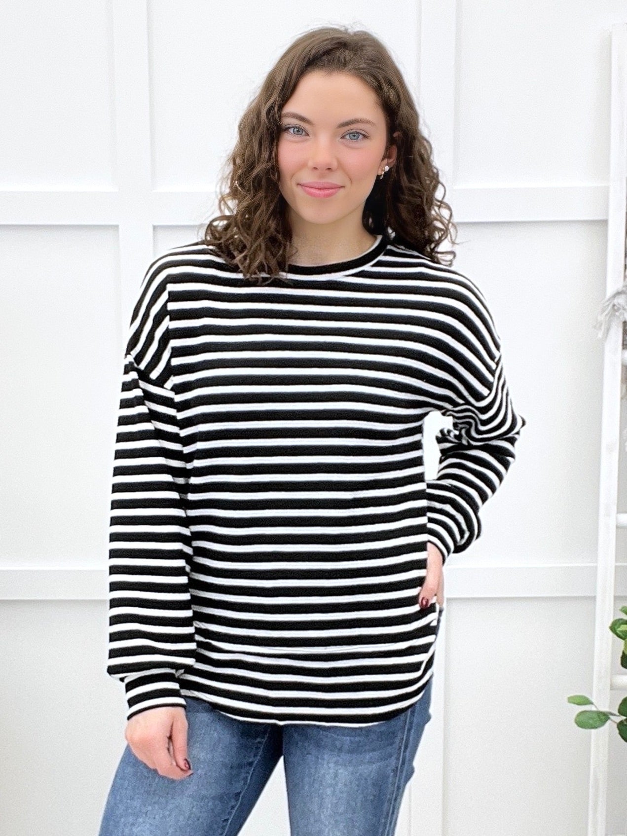 Have I Seen You Before Top - Black