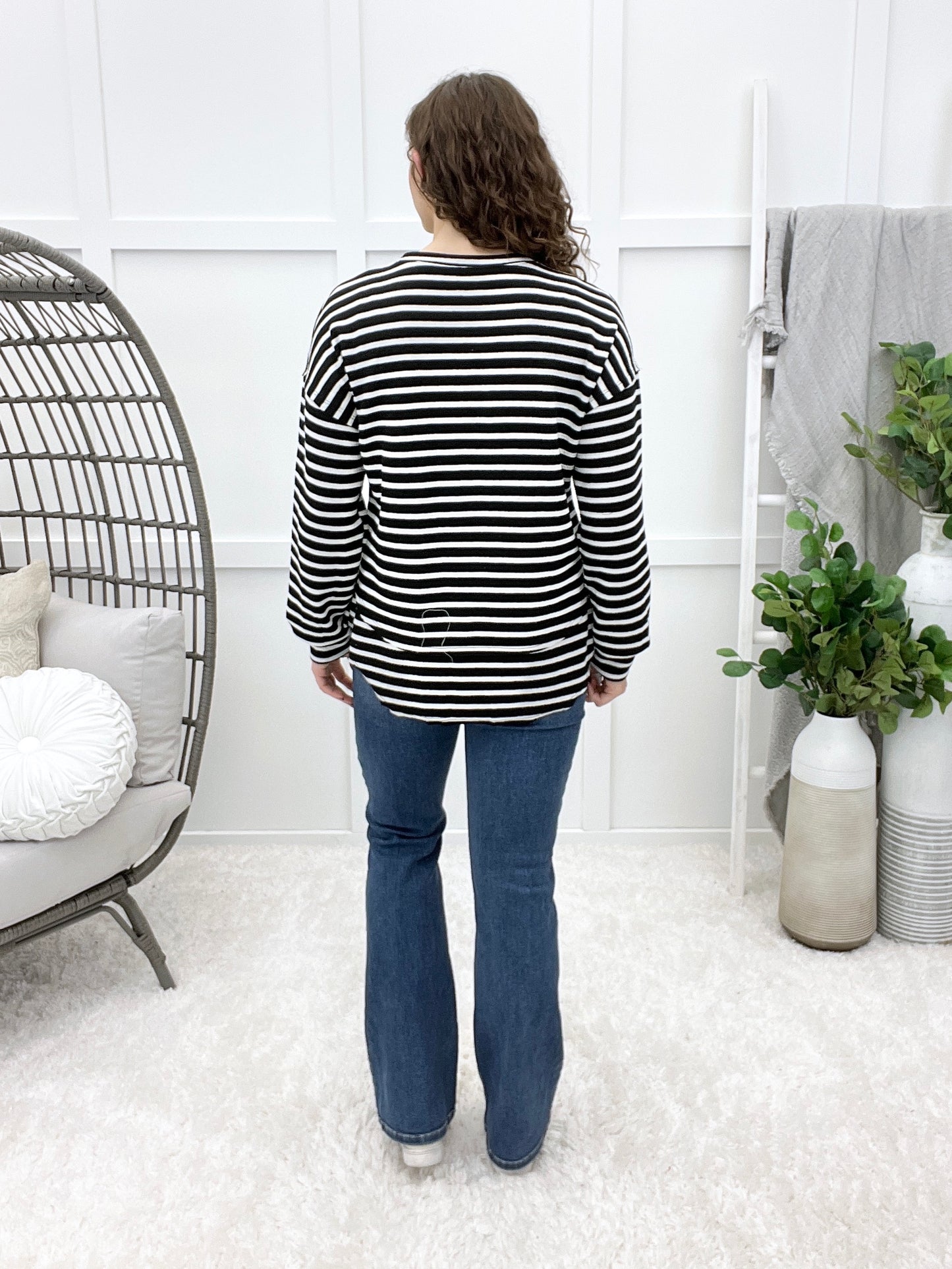 Have I Seen You Before Top - Black