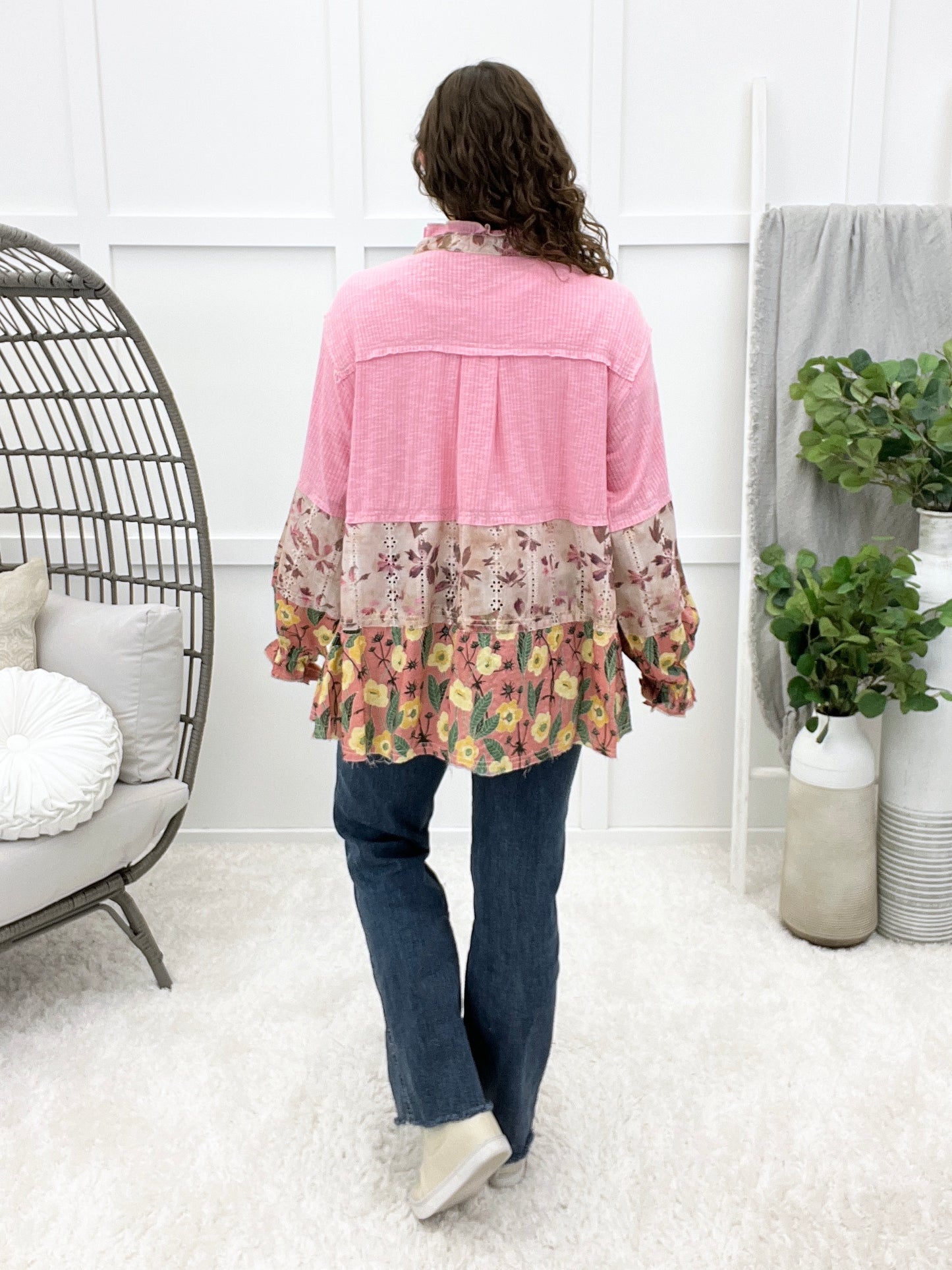 Reach For The Sky Button-up Top - Pink