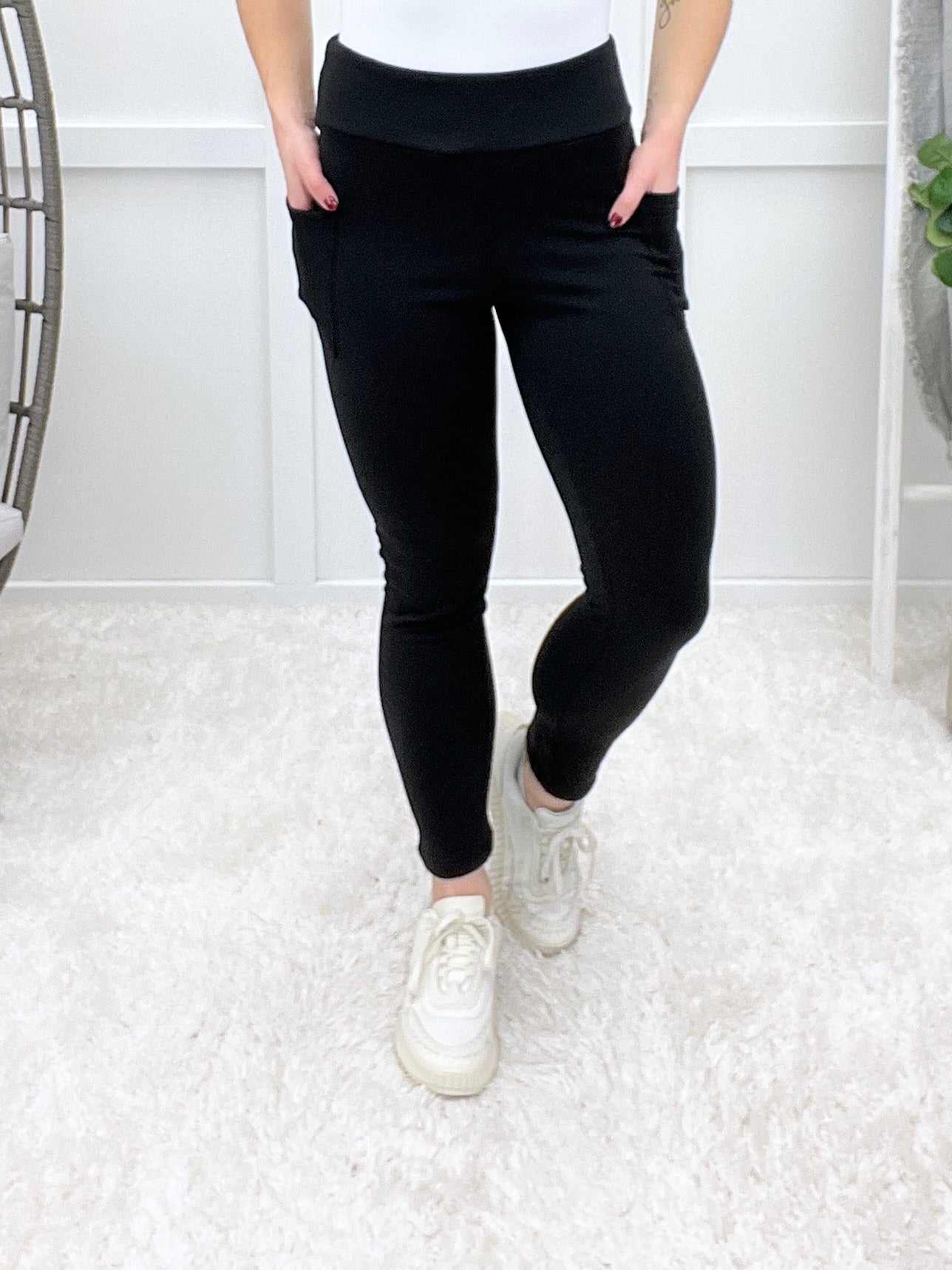 Running To You Fleece Leggings w/ Pockets