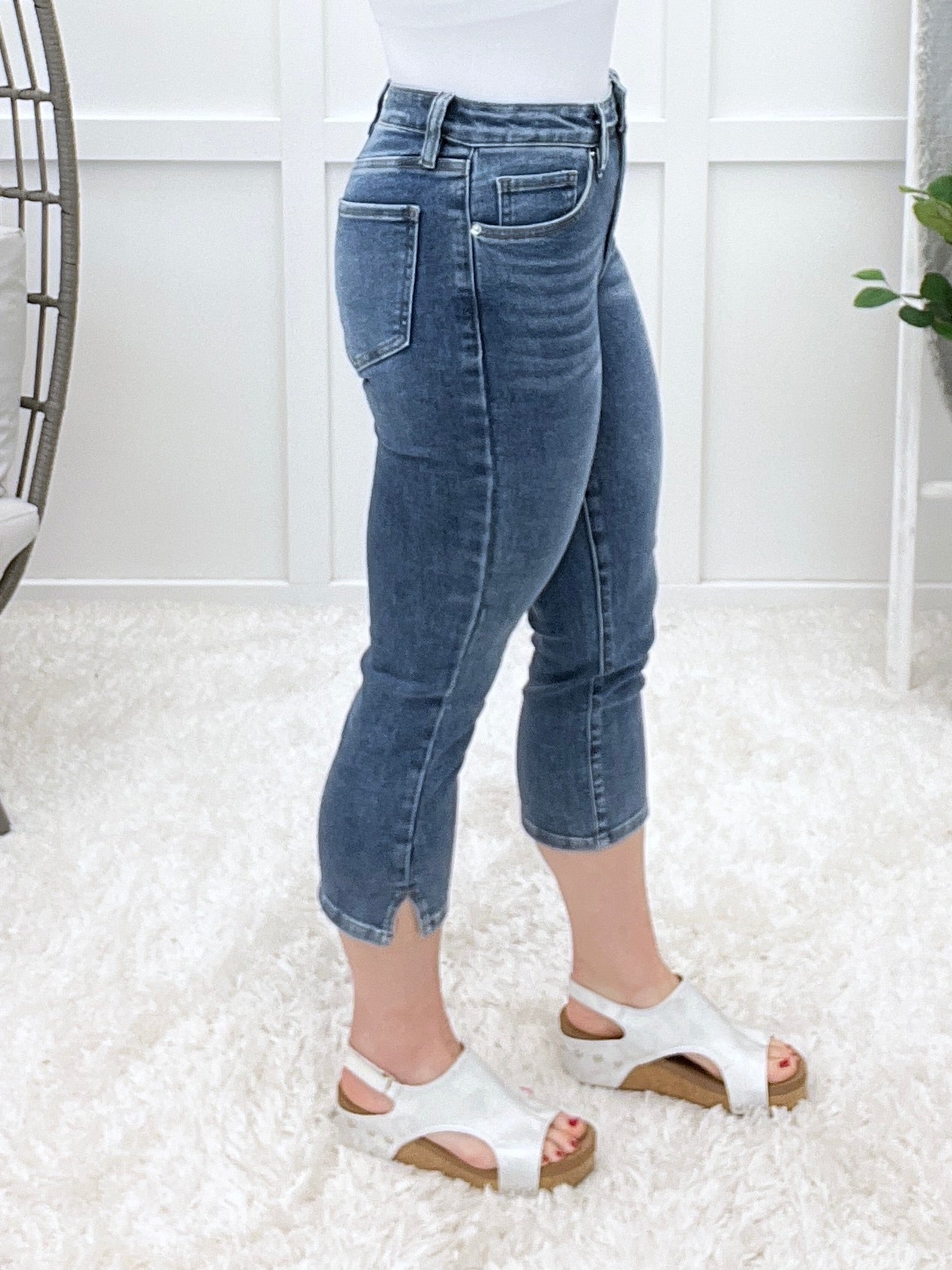 The MPB All-Day Stretch Denim Capri