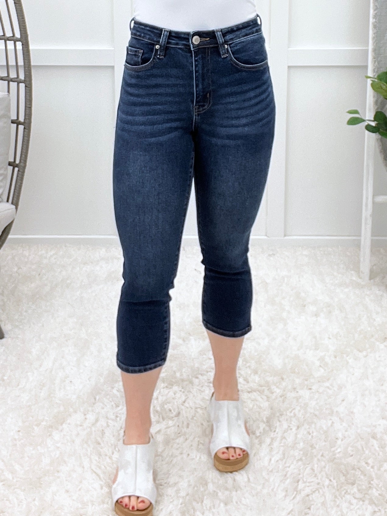 The MPB All-Day Stretch Denim Capri