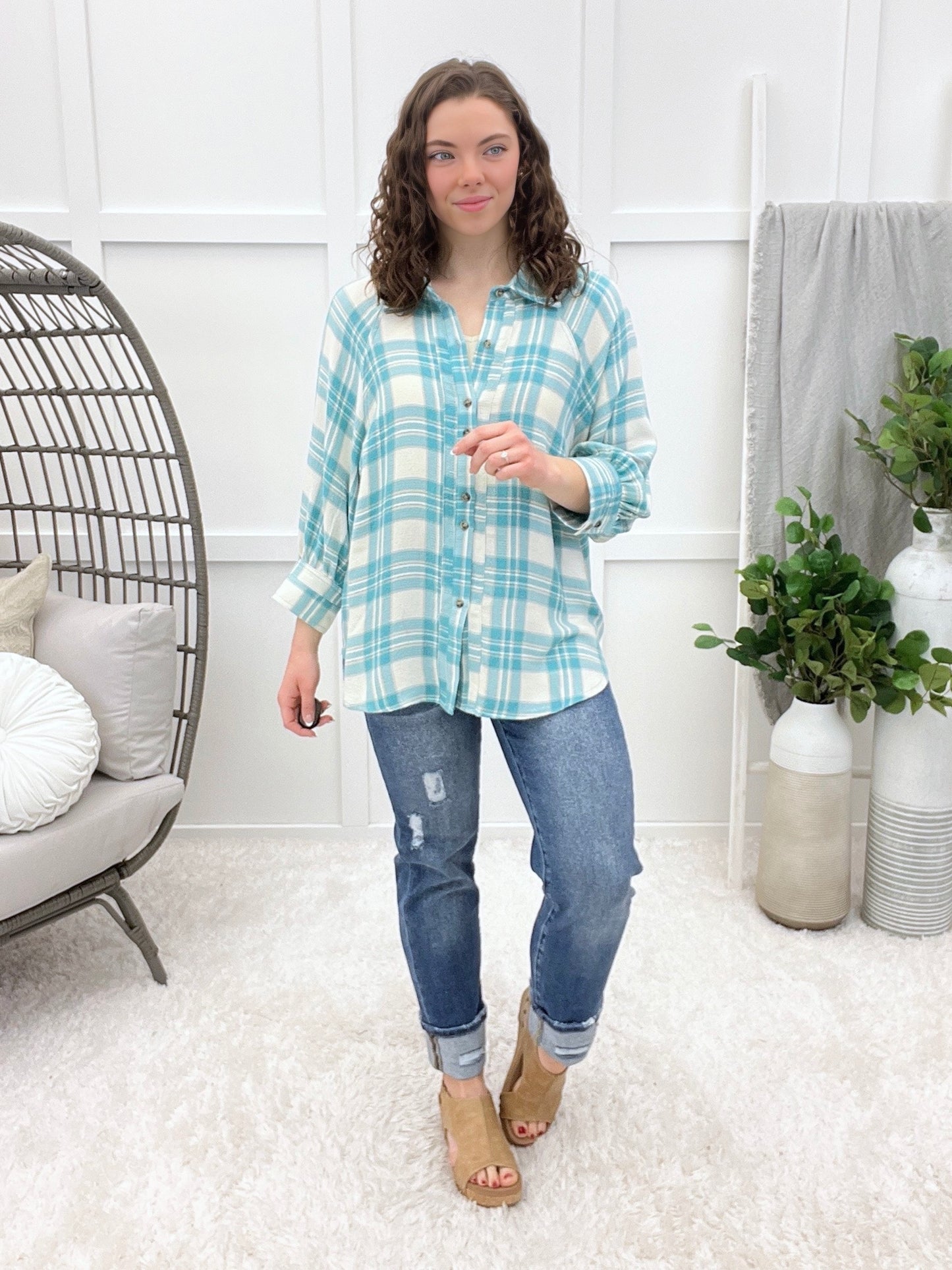 The Go To Button-up Top - Aqua