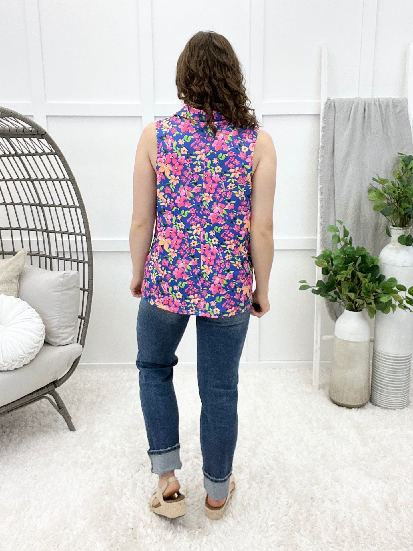 Dear Scarlett Passion For Petals Sundial Top