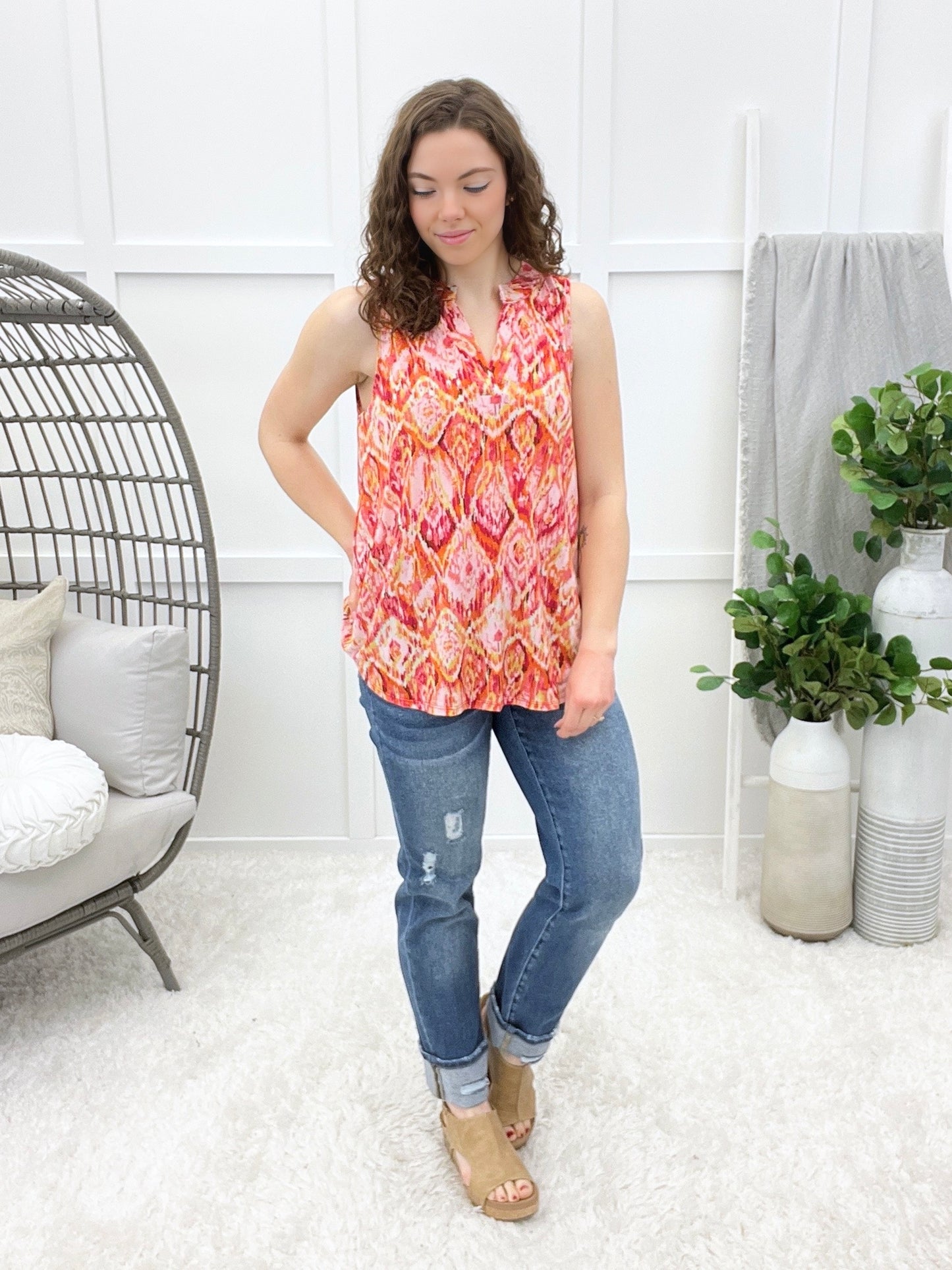 Dear Scarlett Each Move You Make Lizzy Tank Top