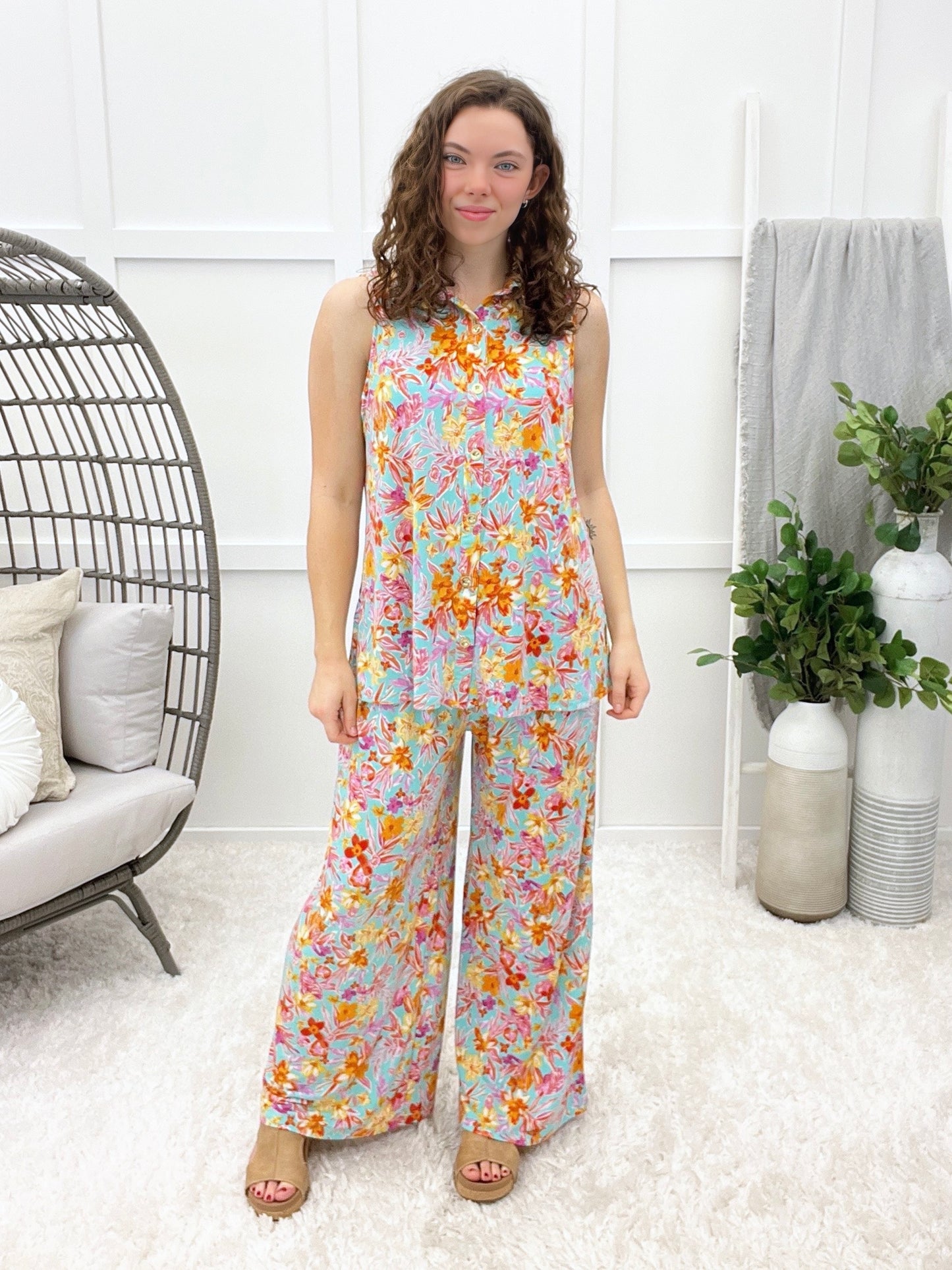 Dear Scarlett Brighter Vibes Shoreline Top And Pants Set