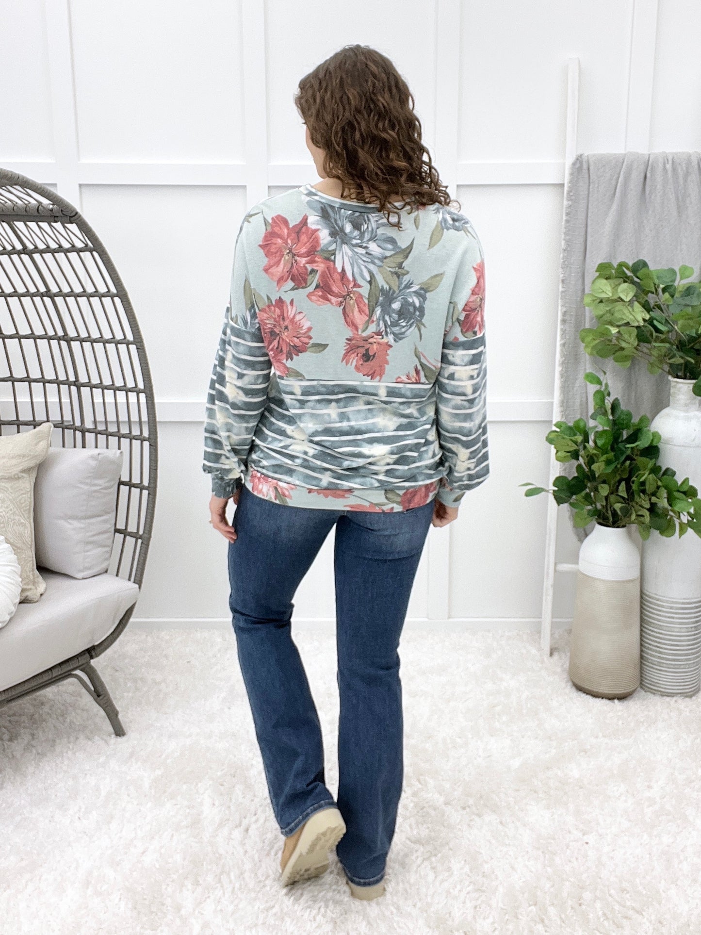 Blooming Stripes Sweatshirt