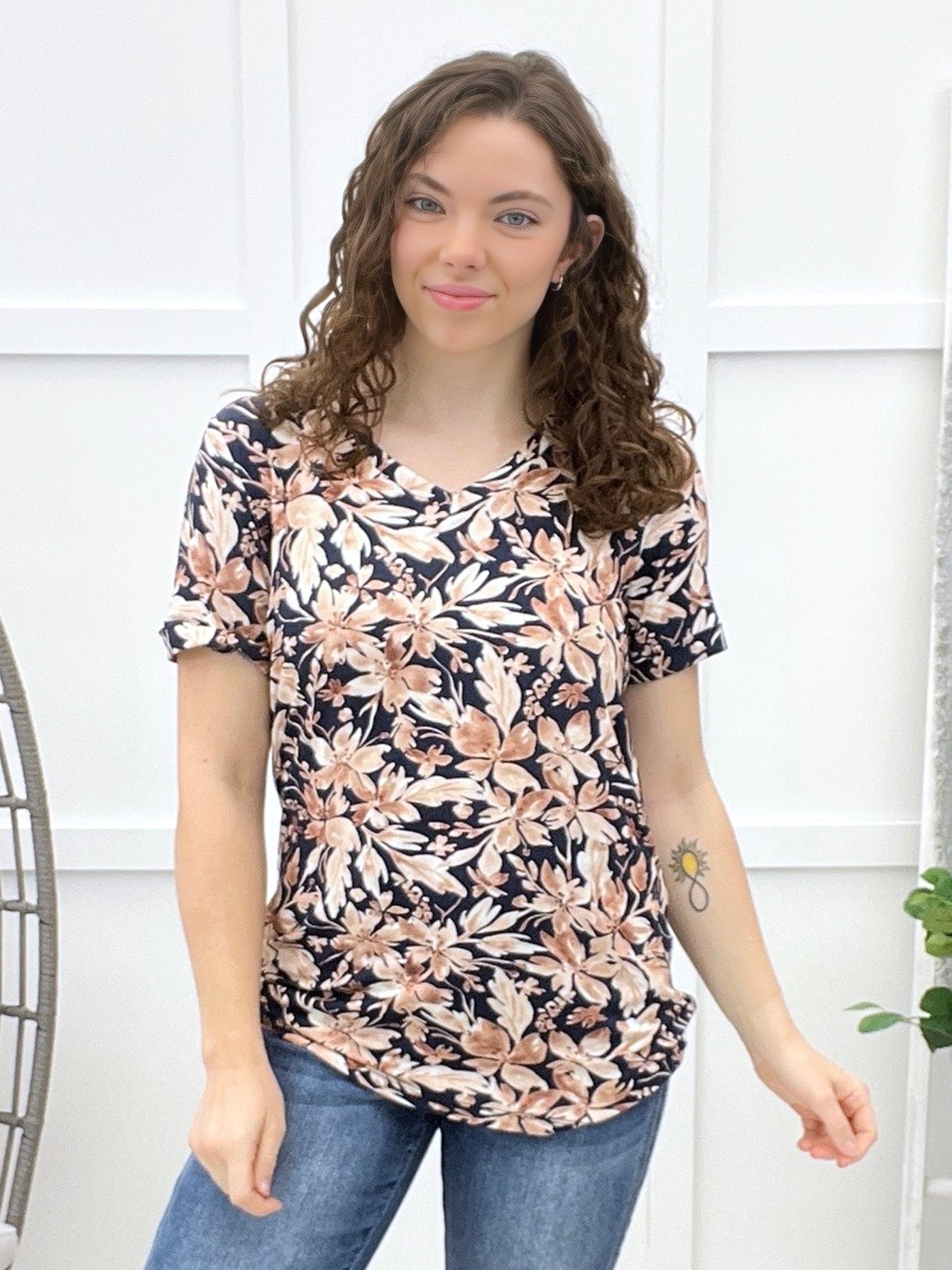 Chic Days Top - Navy Autumn Petals