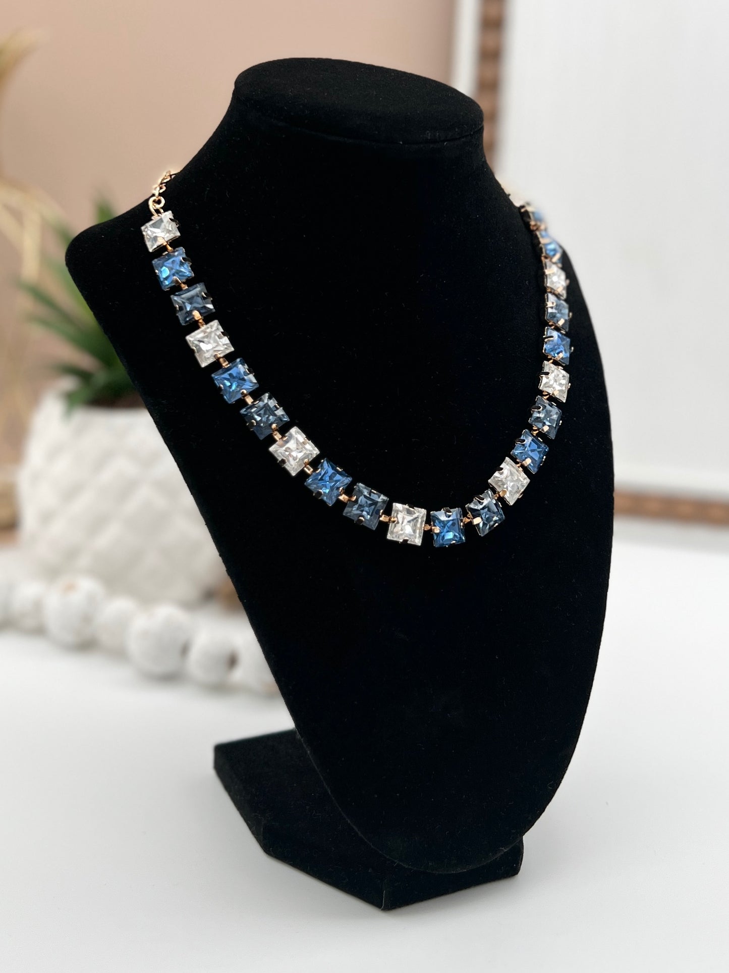 Blissful Glow Necklace