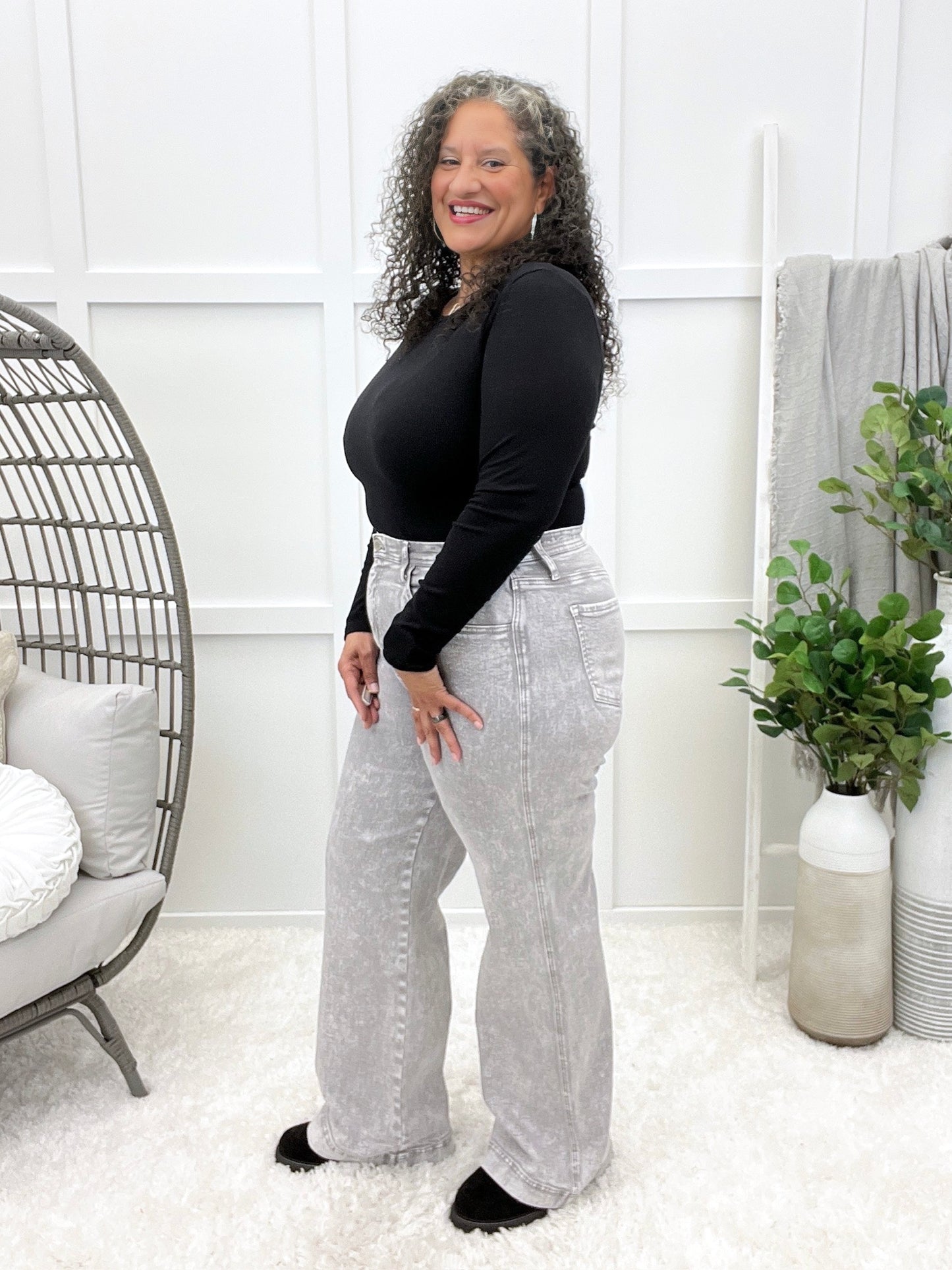 The Ava From Saige Tummy Control Straight Leg Jeans - Silver Grey