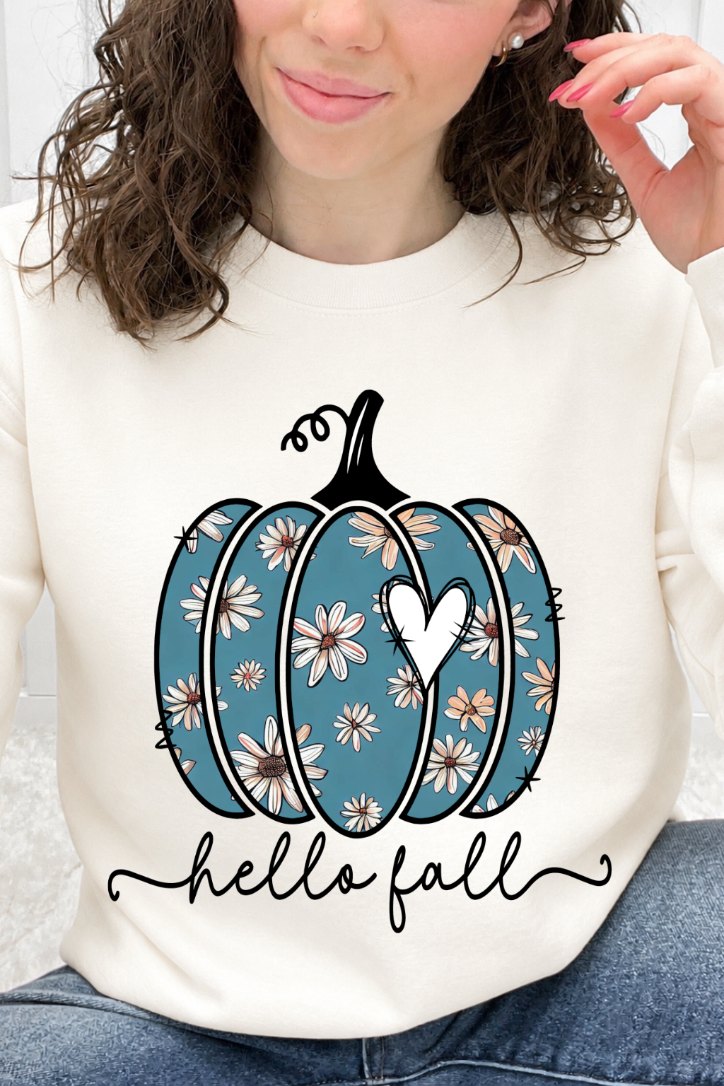 “Hello Fall” Daisy Days Pumpkin Graphic Sweatshirt