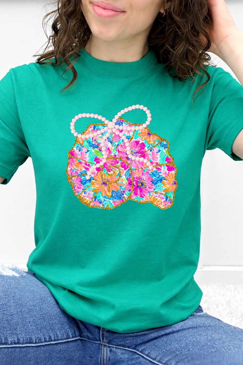 Pearl Bow Floral Conch Shell Graphic Collection