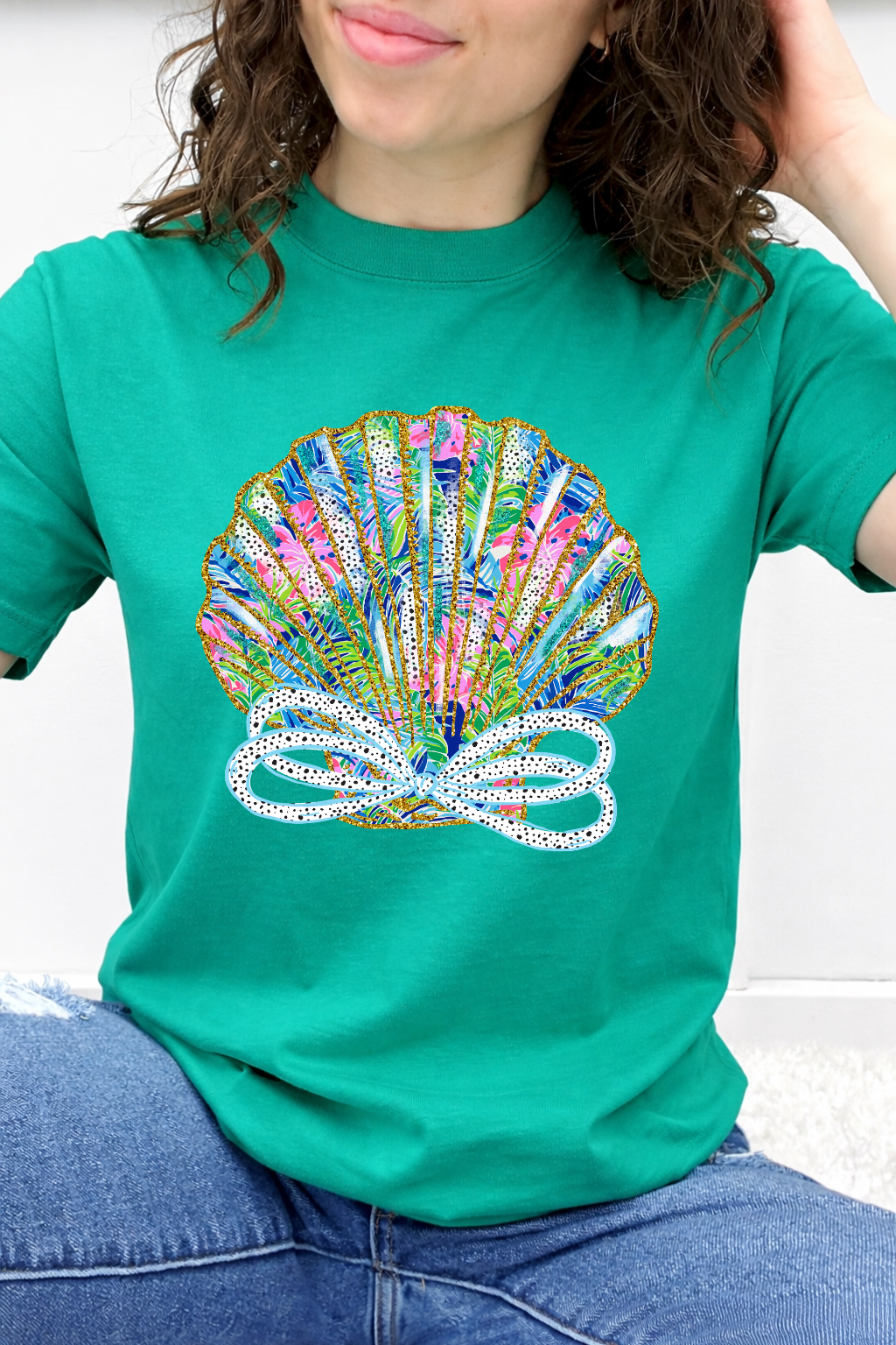 Tropical Bow Fan Shell Graphic Collection
