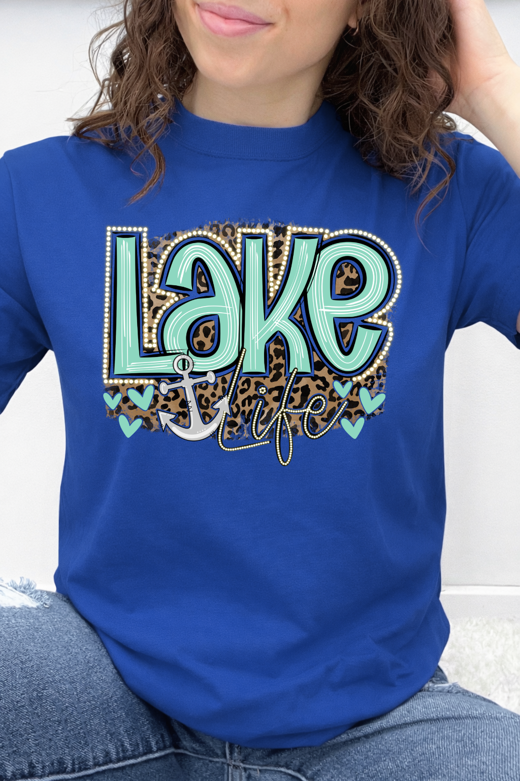 Leopard Lake Life Graphic Collection